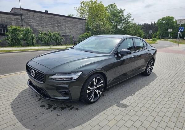 Volvo S60 cena 79900 przebieg: 50000, rok produkcji 2020 z Uniejów małe 172